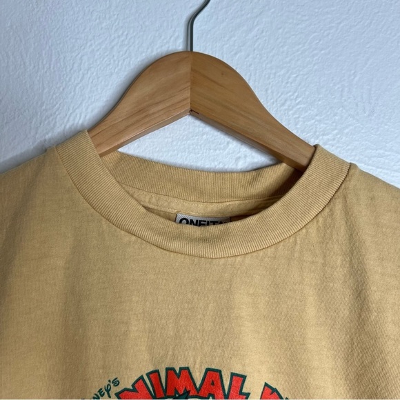 Vintage Disney Animal Kingdom Cast Expedition T-Shirt Yellow Cotton Size L Large - Picture 9 of 14